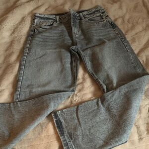 Refuge Women's Straight Leg Jeans in Gray